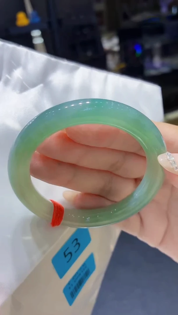 未镶嵌手镯翡翠翡翠手镯53