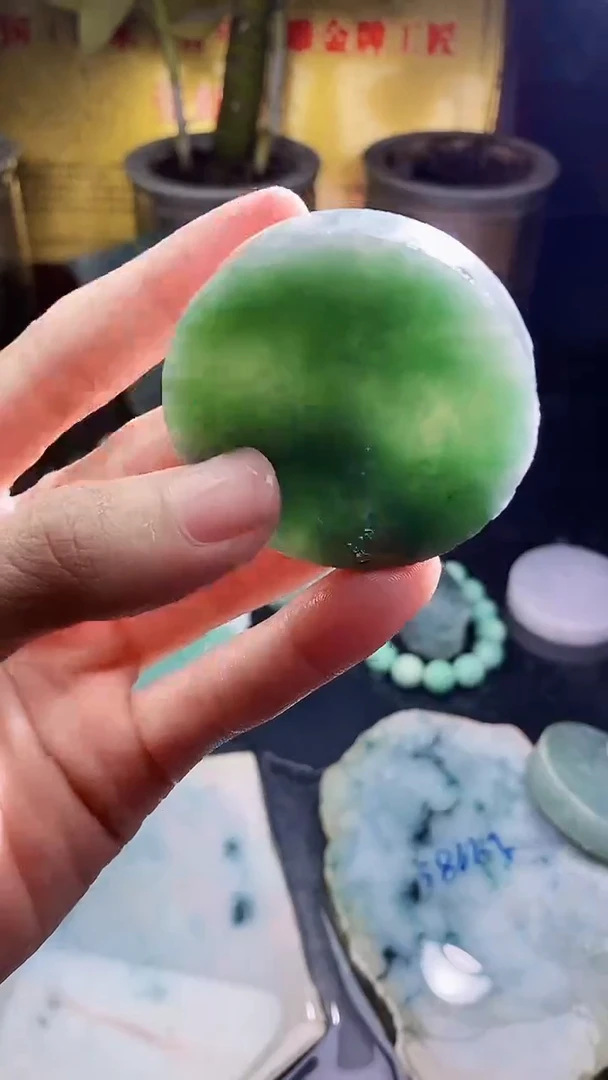 未镶嵌挂件翡翠小雨158