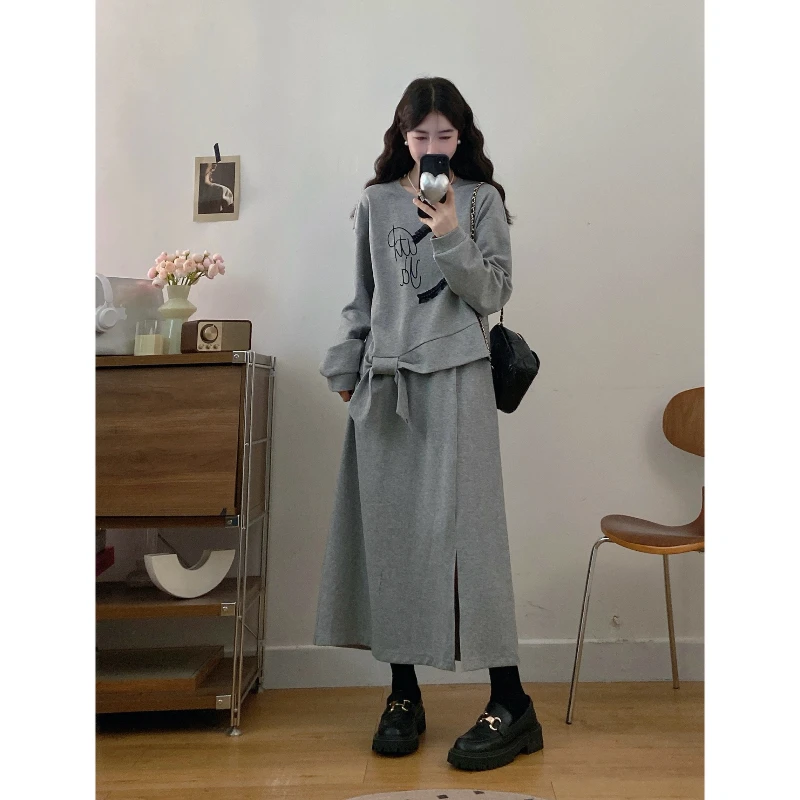 大码休闲灰色卫衣女2025秋季新款穿搭一整套a字半身裙两件套装裙