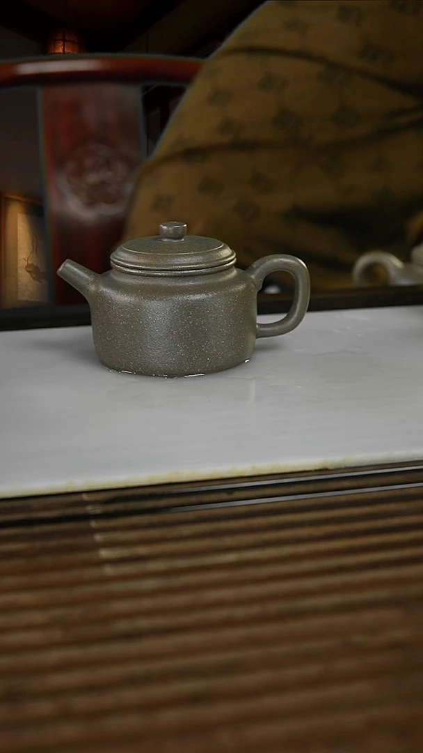 茶壶紫砂你**看天青德钟190毫升