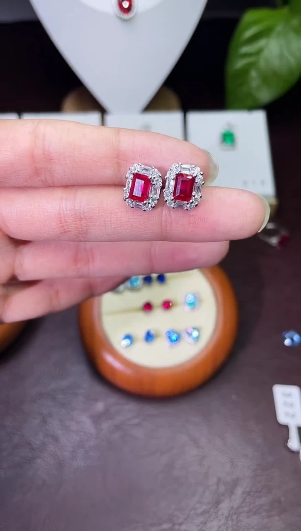 合金合成钻石耳饰红宝耳钉