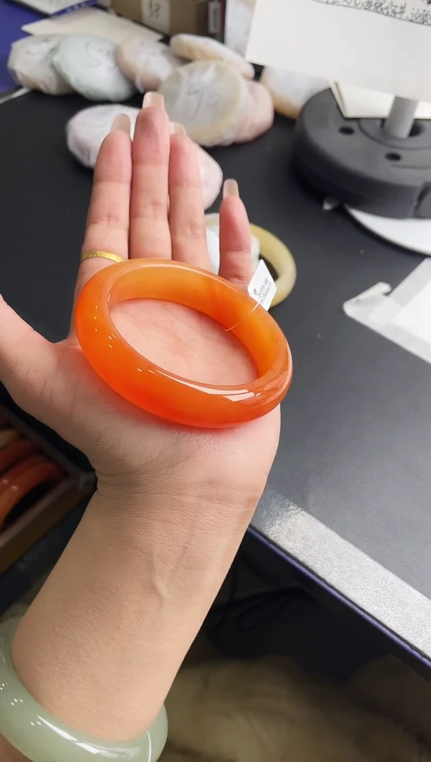 未镶嵌手镯石英质玉j64-HHB59+