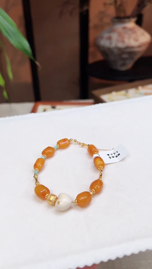 手链蜜蜡未镶嵌多样性发其一
