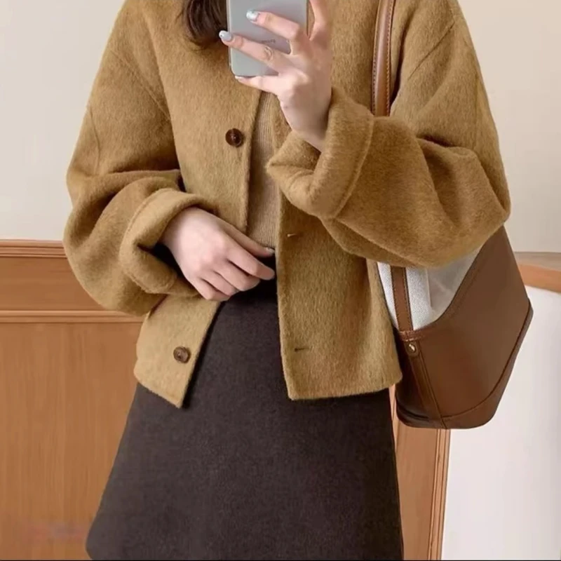 2025秋冬新款韩版简约风纯色系显嫩百搭双面女士大衣小个子时尚穿