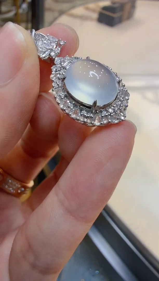 吊坠(不含链)18K金镶嵌翡翠多样性团购发一件