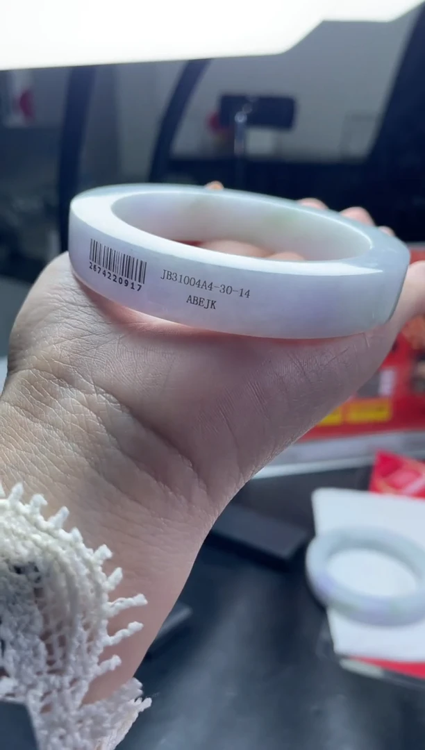 【闪购商品】定制翡翠手镯未镶嵌手镯DDH/发一件