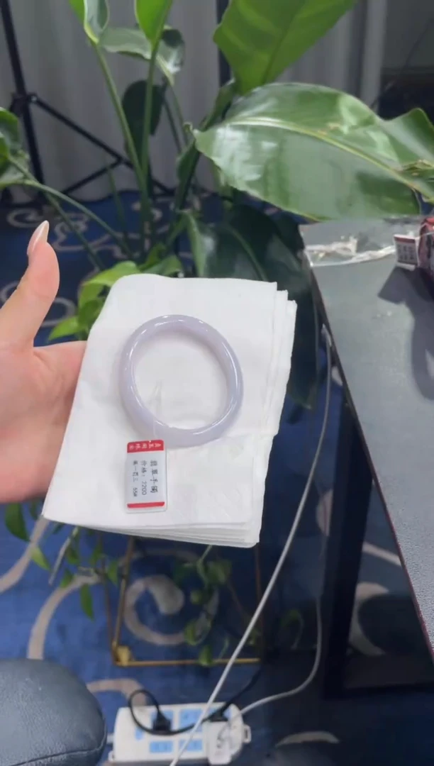 未镶嵌手镯翡翠5863****