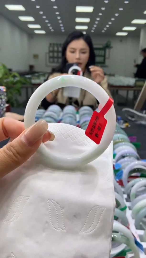 未镶嵌手镯翡翠0001769
