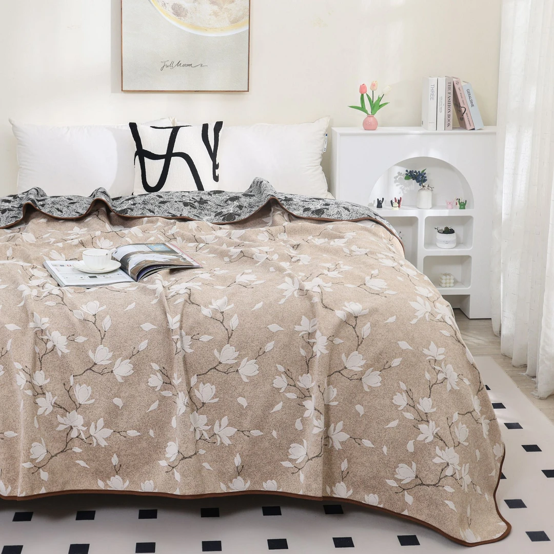 【M加大兰亭序】230*250cm多层纱布云貂绒热特细绒棉柔软通用床盖