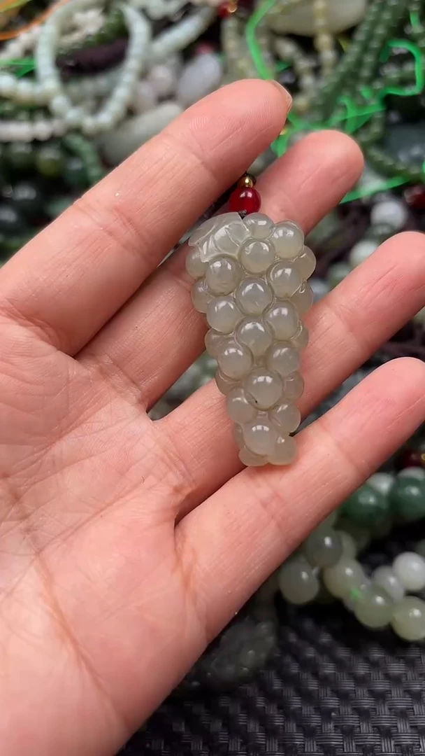 【闪购商品】和田玉颈饰未镶嵌.