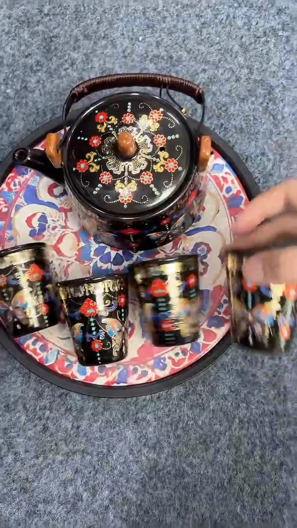 给钱就清 黑釉 提梁壶