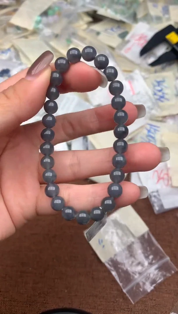 未镶嵌挂件翡翠—