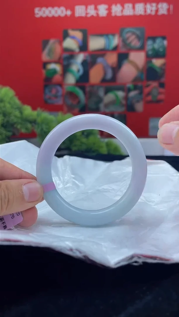 翡翠手镯未镶嵌手镯5