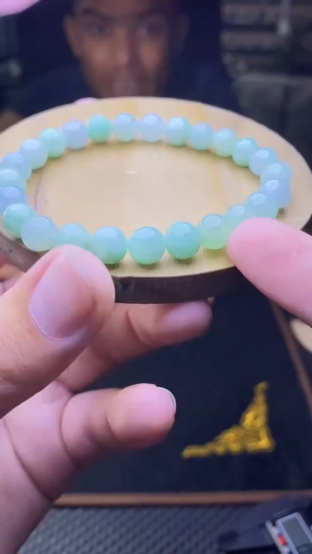 定制翡翠未镶嵌天然缅甸A货翡翠，多样性发货，拍一发一