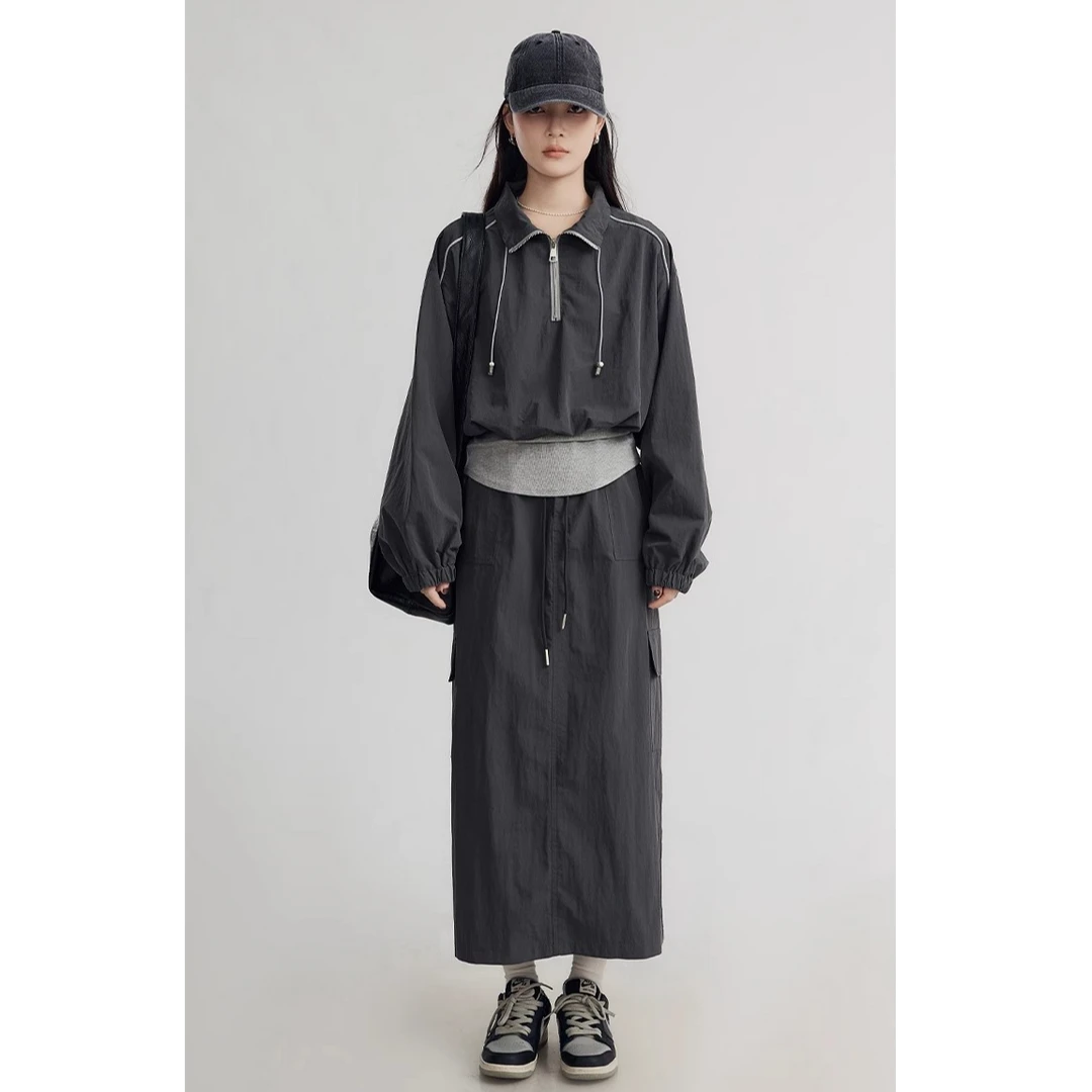 GUIER/桂儿假两件工装卫衣女高腰褶皱a字半身裙套装两件套XH4439