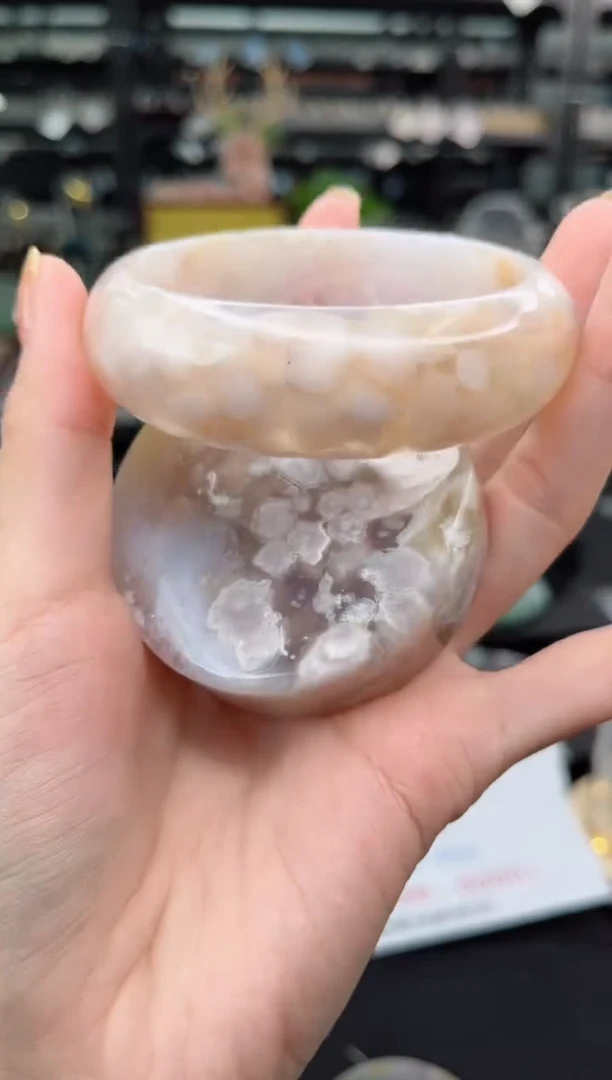 【闪购商品】石英质玉手镯未镶嵌59圈口（赠品镯心）3569214