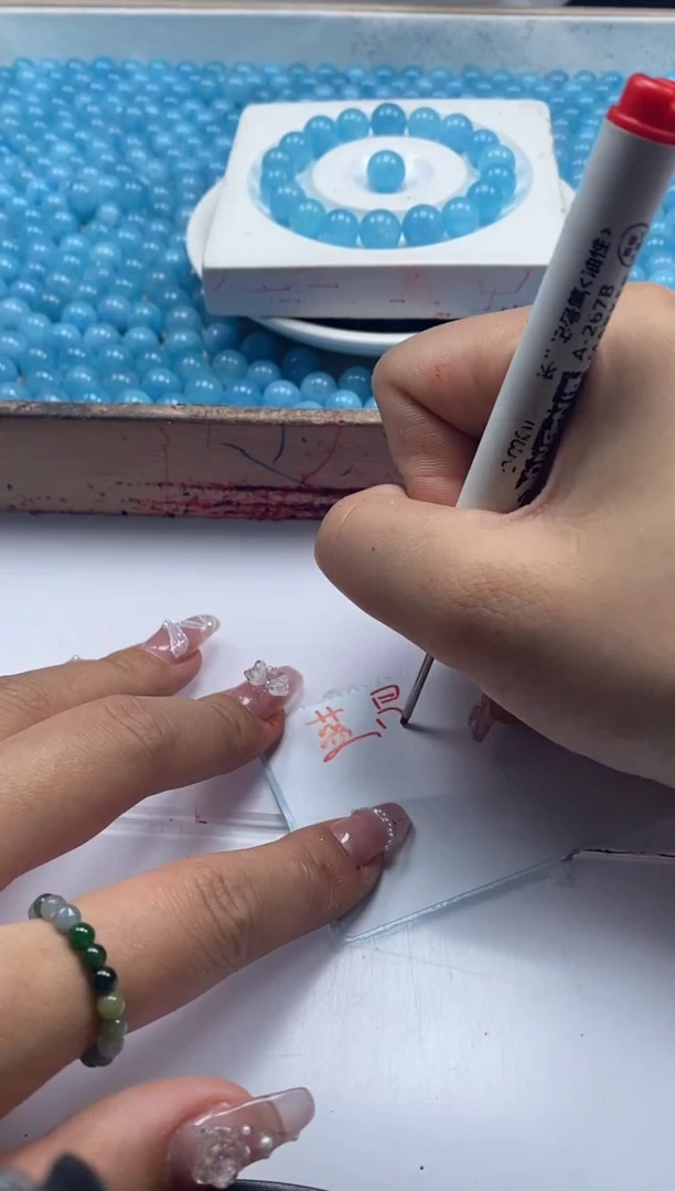 未镶嵌颈饰水晶w183蓝晶石10mm*10颗