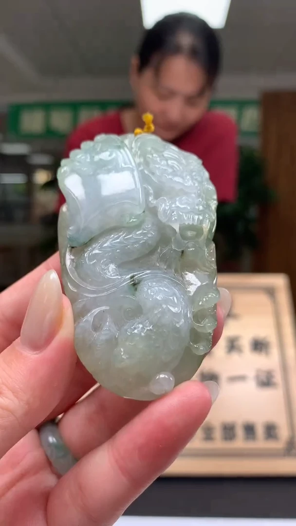 未镶嵌定制翡翠          *52