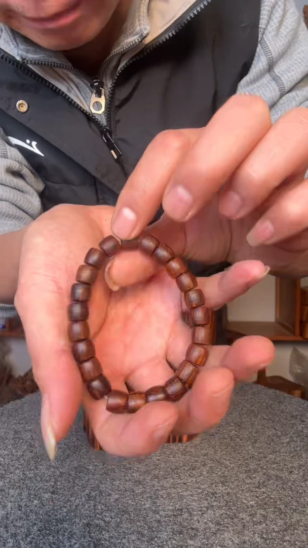 【闪购商品】贡木巴布亚贡木小珠子