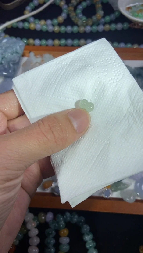 【闪购商品】翡翠颈饰未镶嵌【闪购商品】 天然翡翠