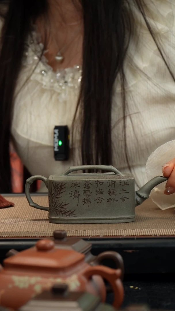 【闪购商品】紫砂茶壶青段泥方竹