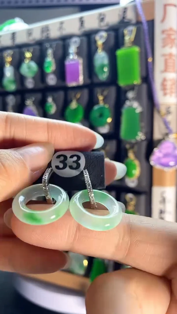 翡翠银S925镶嵌颈饰33...