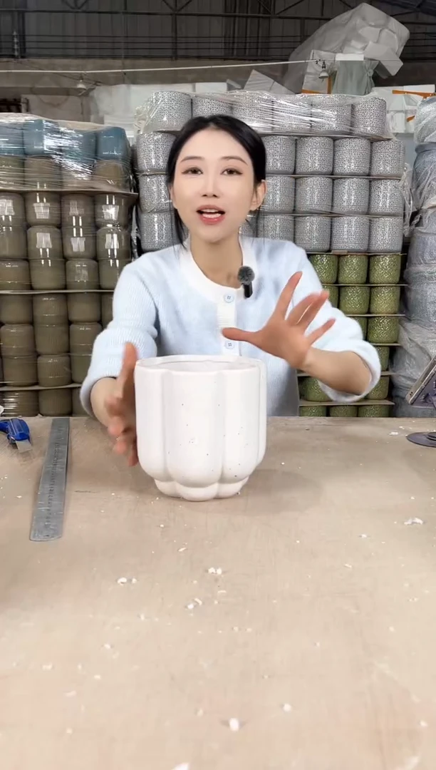 【闪购商品】陶瓷花口缩脚白麻15x15