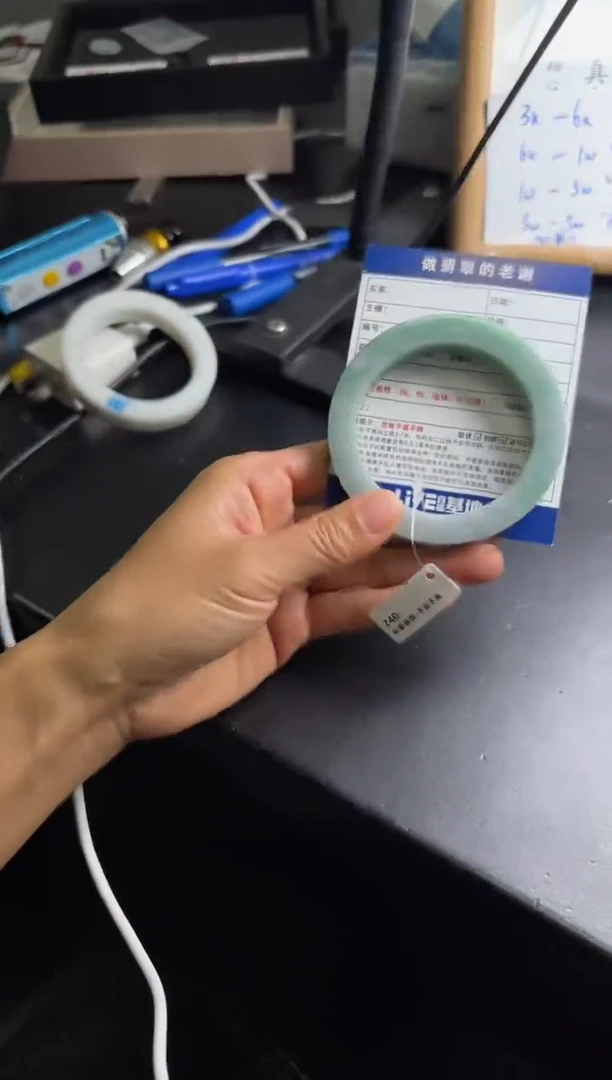 未镶嵌手镯定制翡翠杨***～定制手镯不退不换