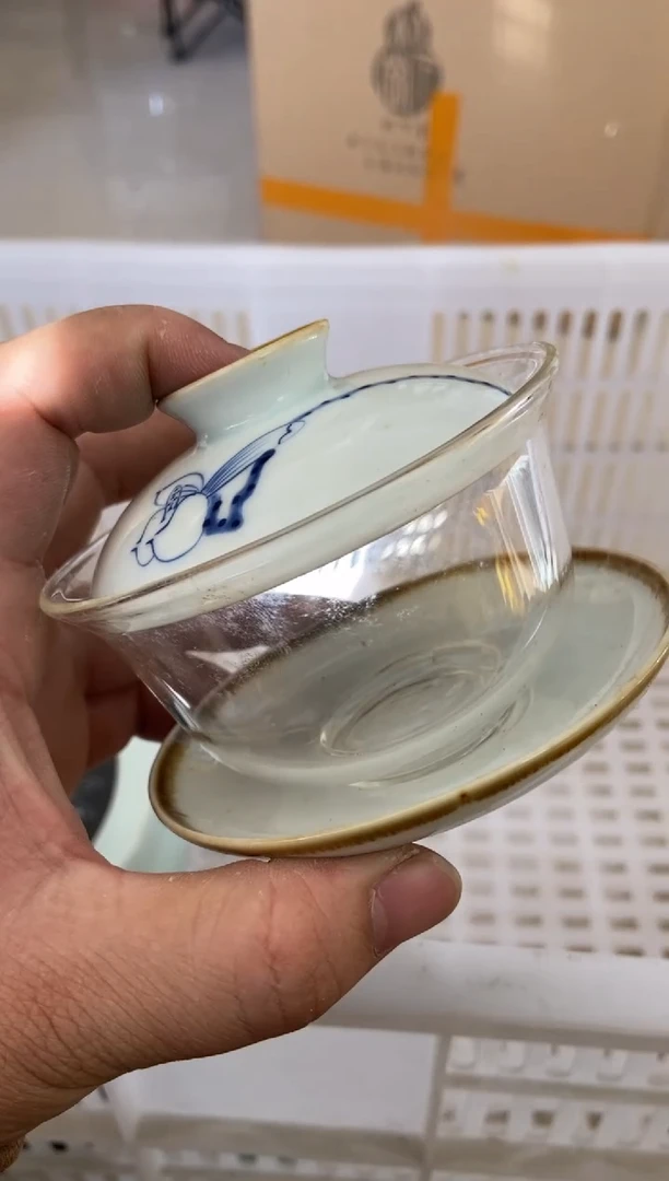 杯无运费险有瑕疵的摄影的产品有使用过的痕迹有点脏介意勿拍