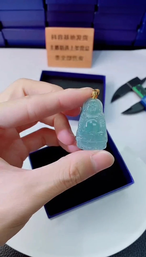 翡翠未镶嵌颈饰1111111