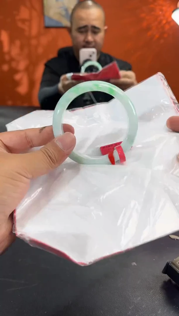 未镶嵌手镯翡翠9 60