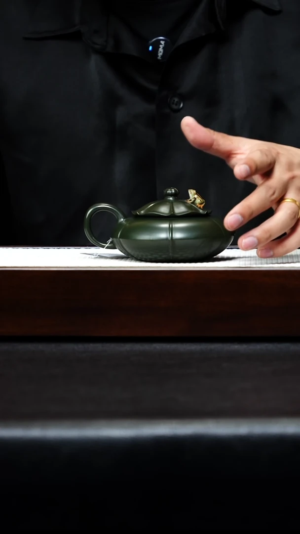 茶壶紫砂宜兴紫砂 青蛙莲子 绿泥 柳用江h396