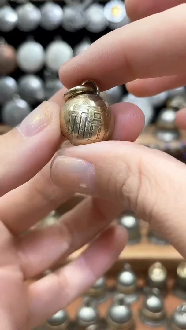 无铁合金无铁合金少*福字铃铛微瑕