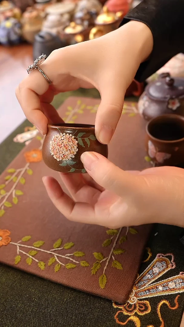 紫砂茶宠朱泥柴烧 绣球花杯子