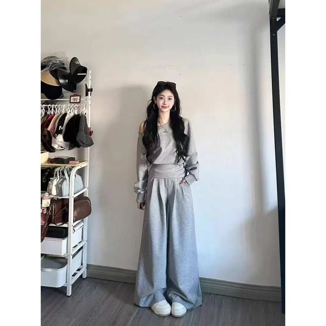 韩系氛围感灰色休闲运动套装女春季短款收腰斜肩上衣阔腿裤两件套