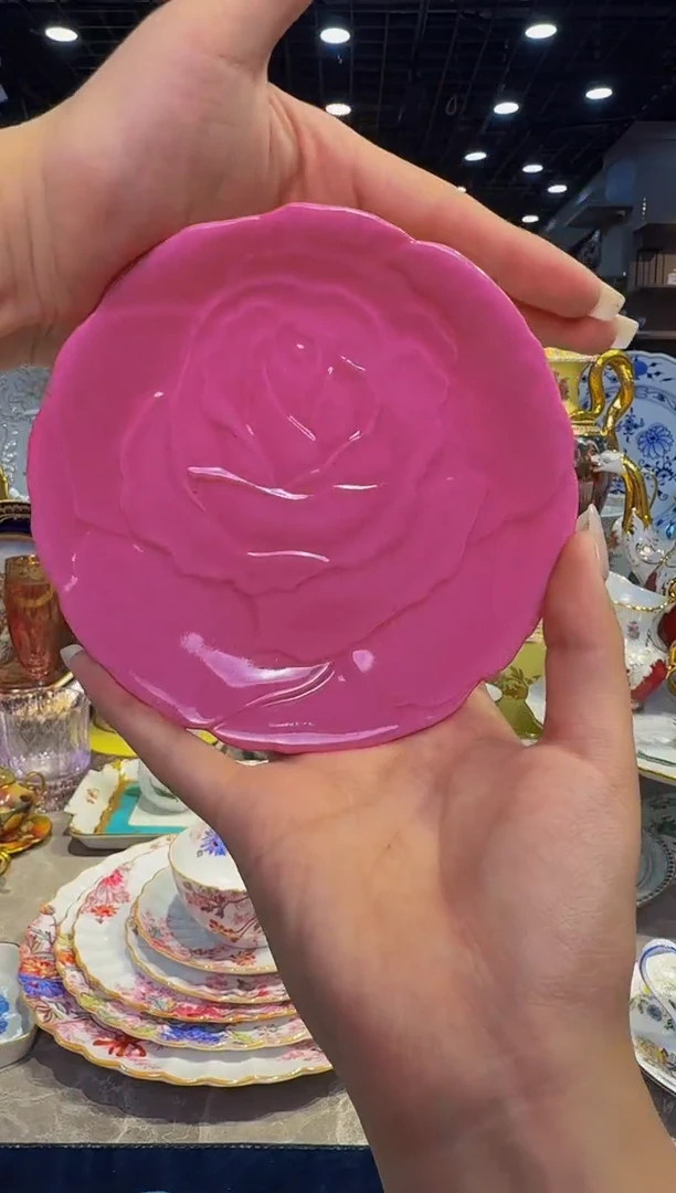 骨瓷娜娜中古器物如图所示45