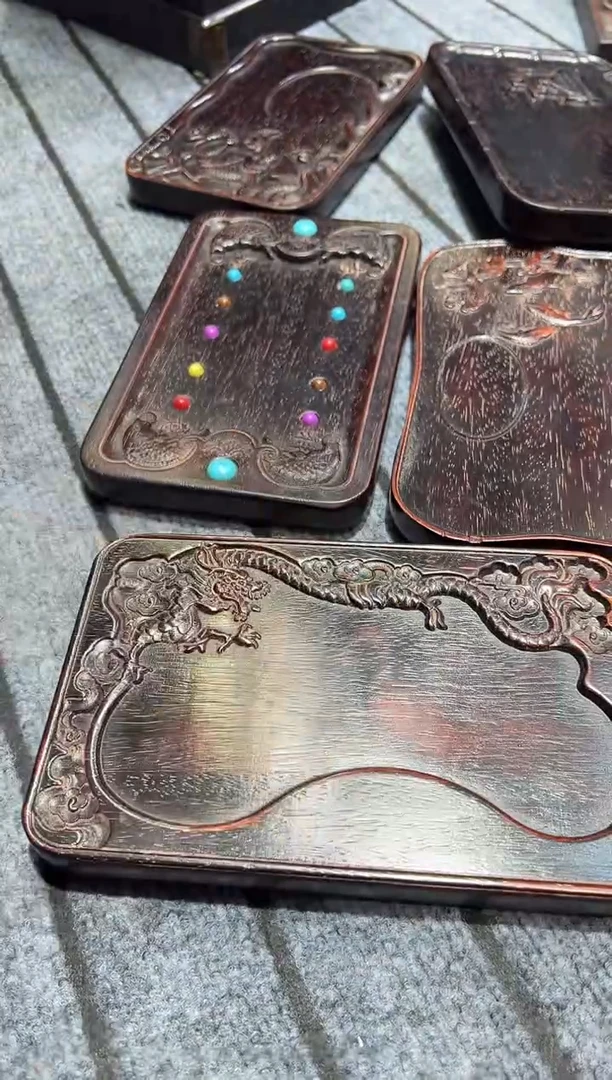 木紫檀雕刻一物一拍