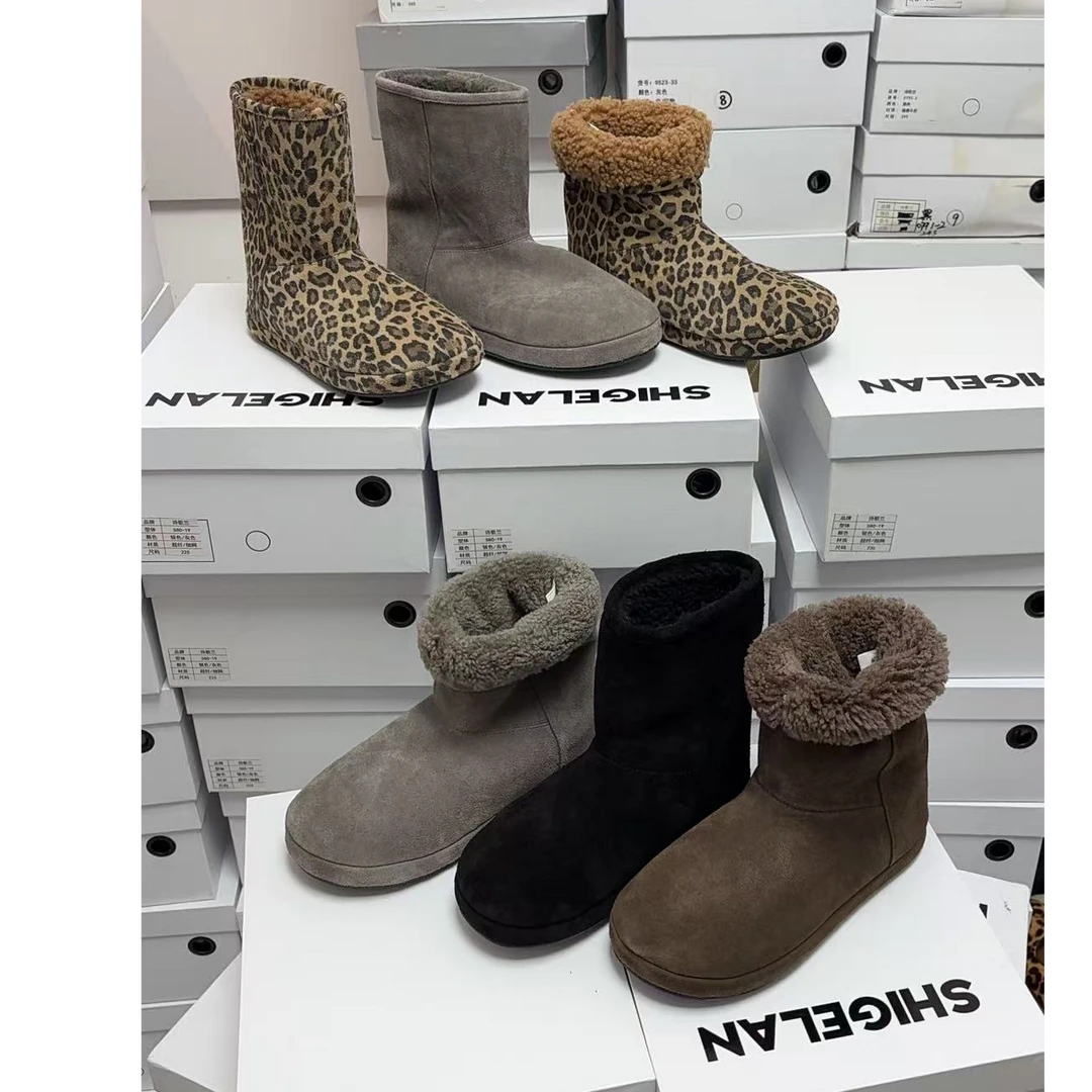 诗歌兰女靴新款时尚百搭平底羊毛雪地靴短靴潮