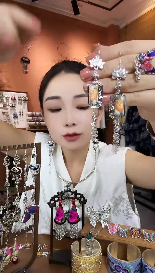 刺绣纯手工民族风耳环