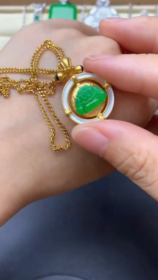 翡翠18K金镶嵌颈饰629-中国好珍宝