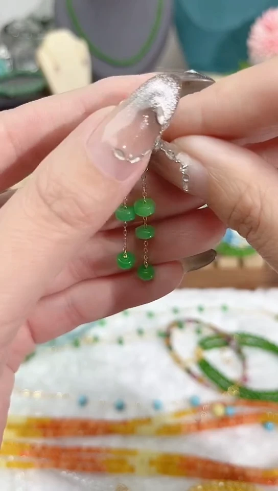 【闪购商品】翡翠耳饰14K金镶嵌三颗49