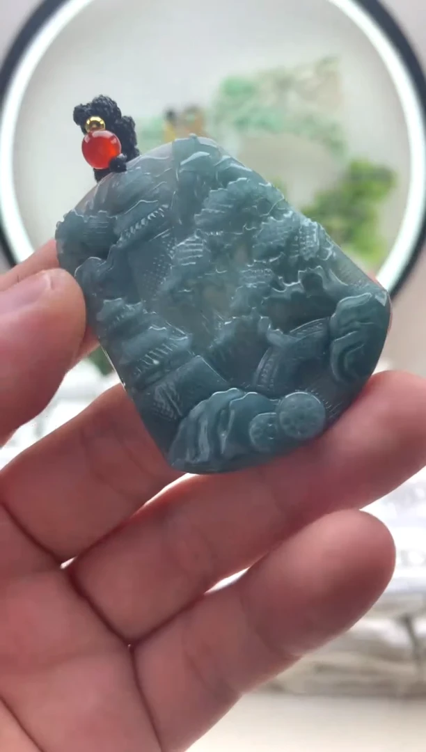 颈饰未镶嵌翡翠山水牌