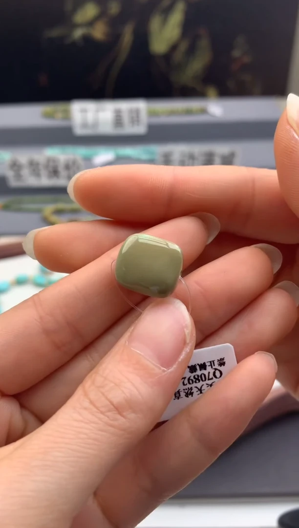 未镶嵌绿松石单珠茜.B121