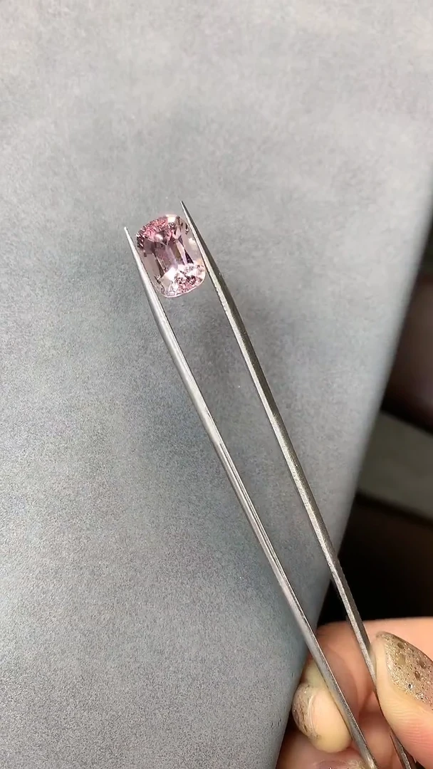 绿柱石（摩根石）裸石摩根石裸石4.5ct