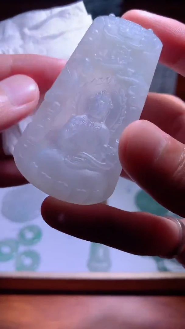 未镶嵌定制翡翠