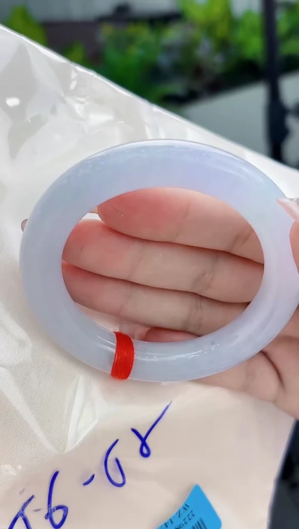 【闪购商品】翡翠手镯未镶嵌翡翠手镯