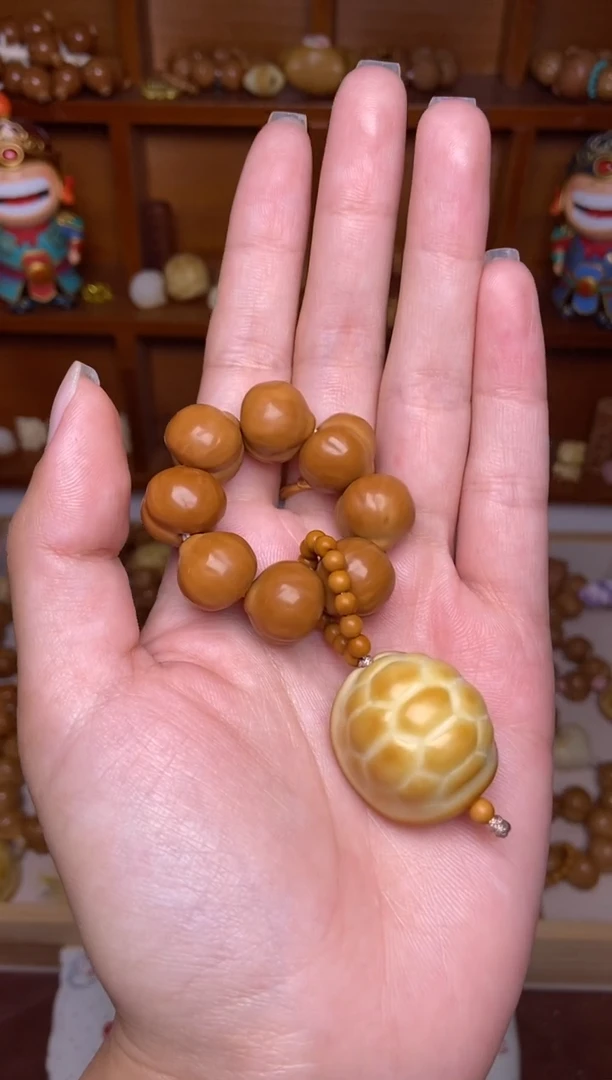 把件猴头核桃全品无暇屁桃➕富甲手捻