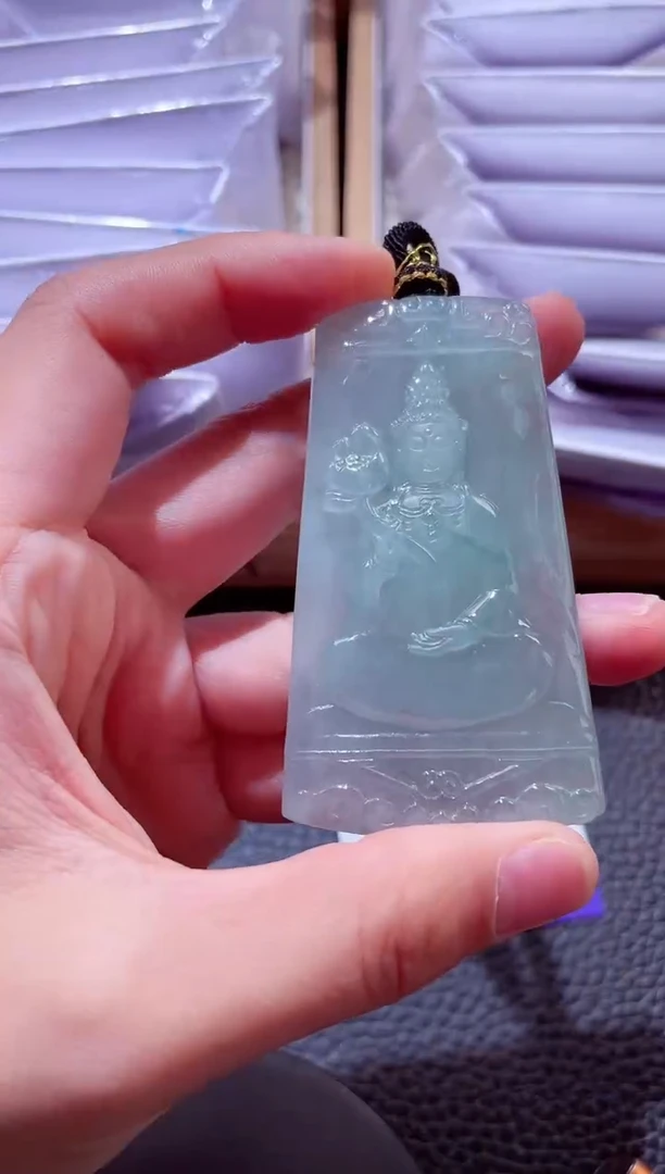 颈饰未镶嵌翡翠00009082素衣观音