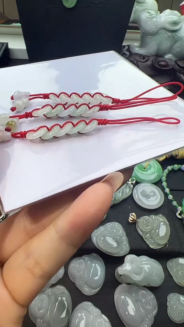 翡翠挂件未镶嵌五福临门挂件