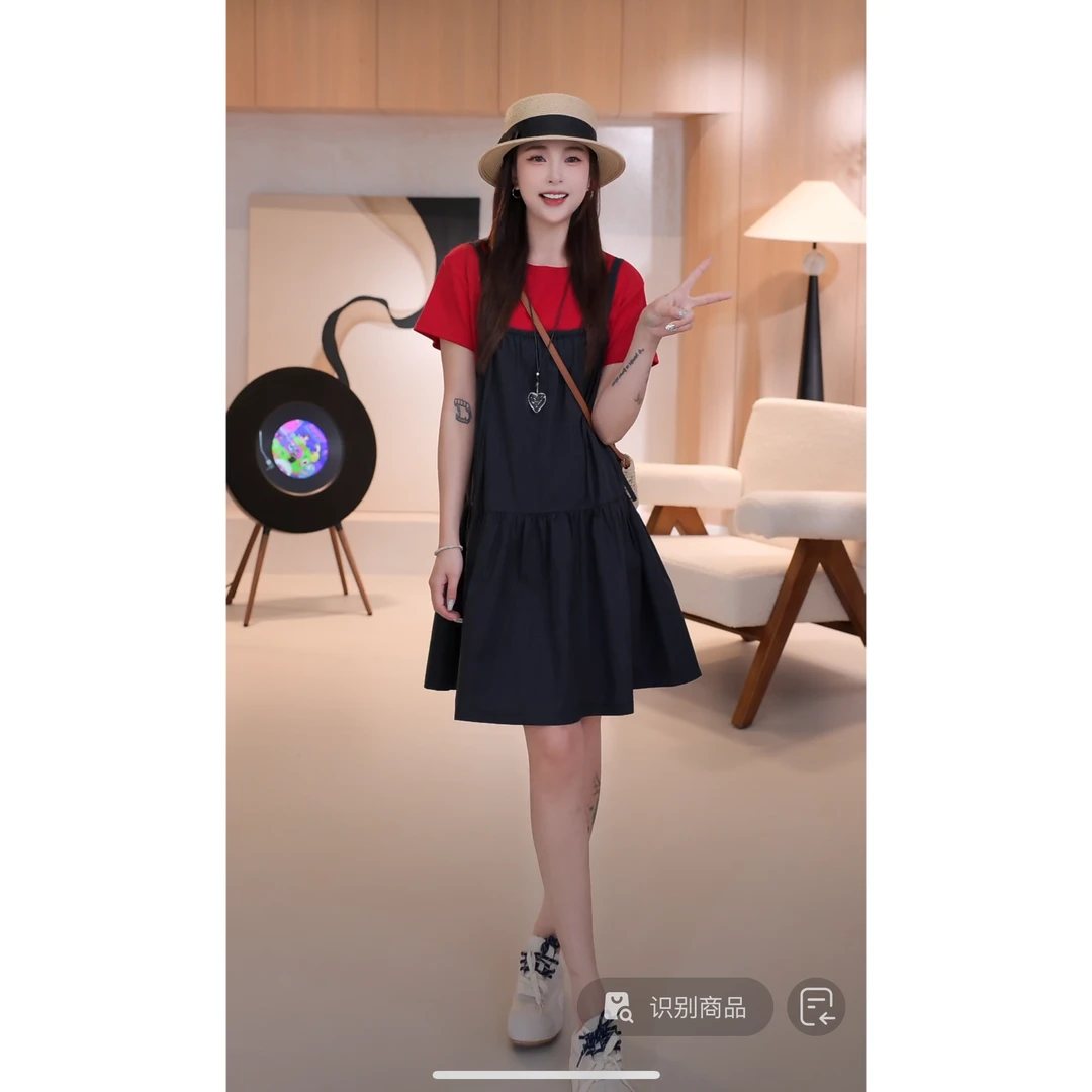 C04048韩版甜美小清新减龄小个子黑色吊带裙连衣裙